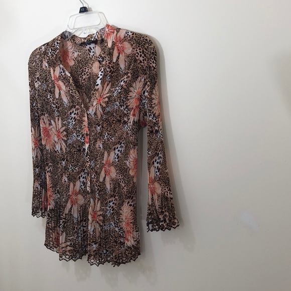 Floral top - Picture 4 of 8